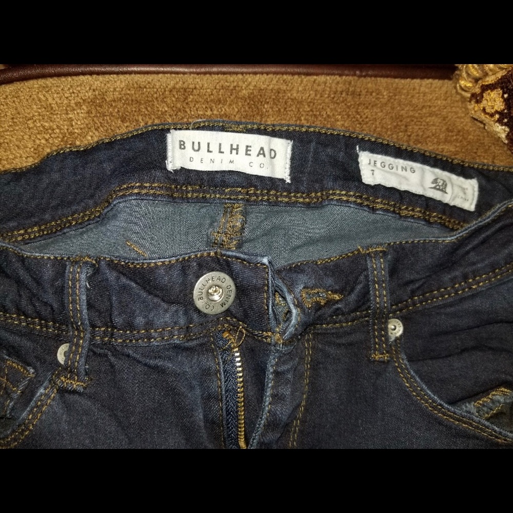 Pacsun bullhead brand dark wash jeans